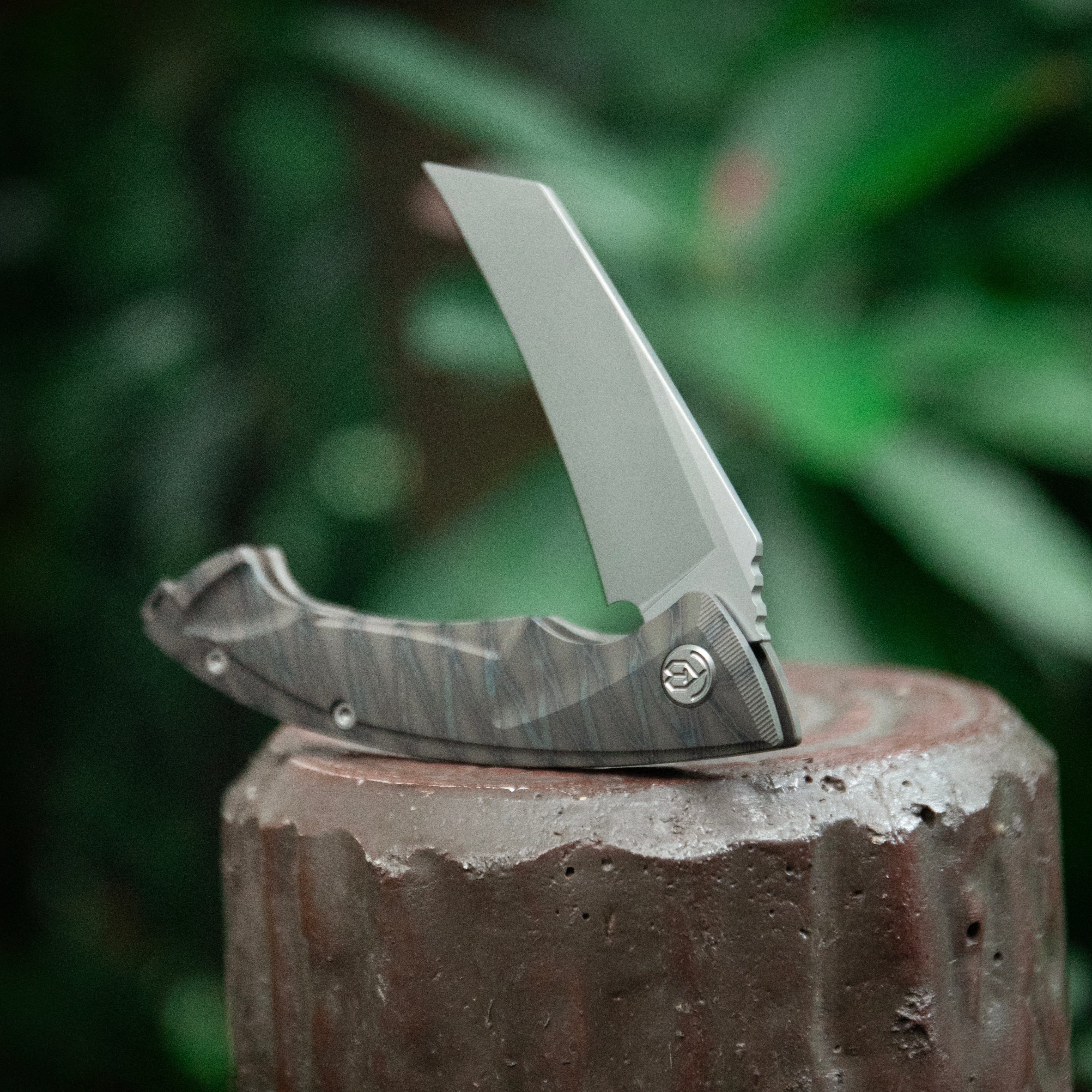 KB Anteater Frame Lock Pocket Folding Knife Blackwash Ti Handle 3.43'' Blackwash M390 KB153C