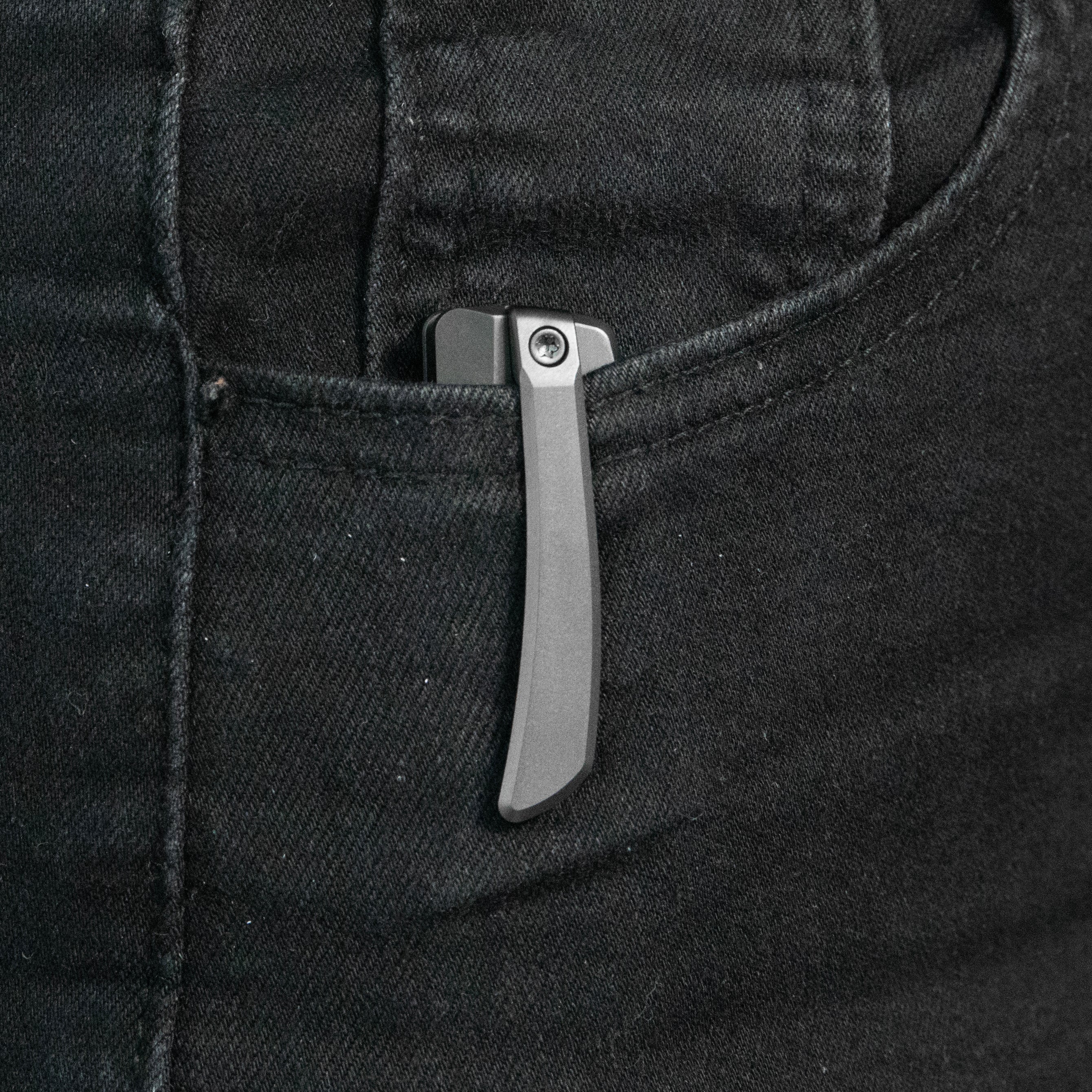 KB Taurus Frame Lock Pocket Folding Knife Regular DLC Titanium Handle 3.27'' Regular DLC M390 Blade KB418C