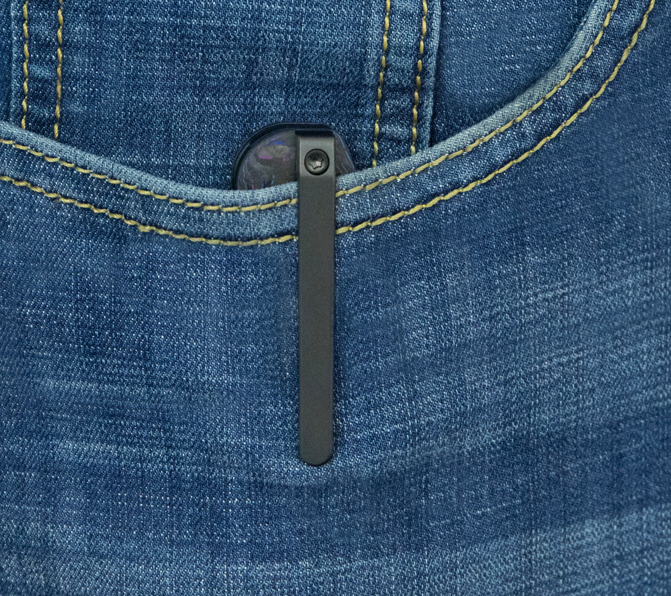 KB Velvet Snake Folding Knife Regular DLC Titanium Bolster & CF inlay Handle 3.35'' Regular DLC M390 Blade KB266D