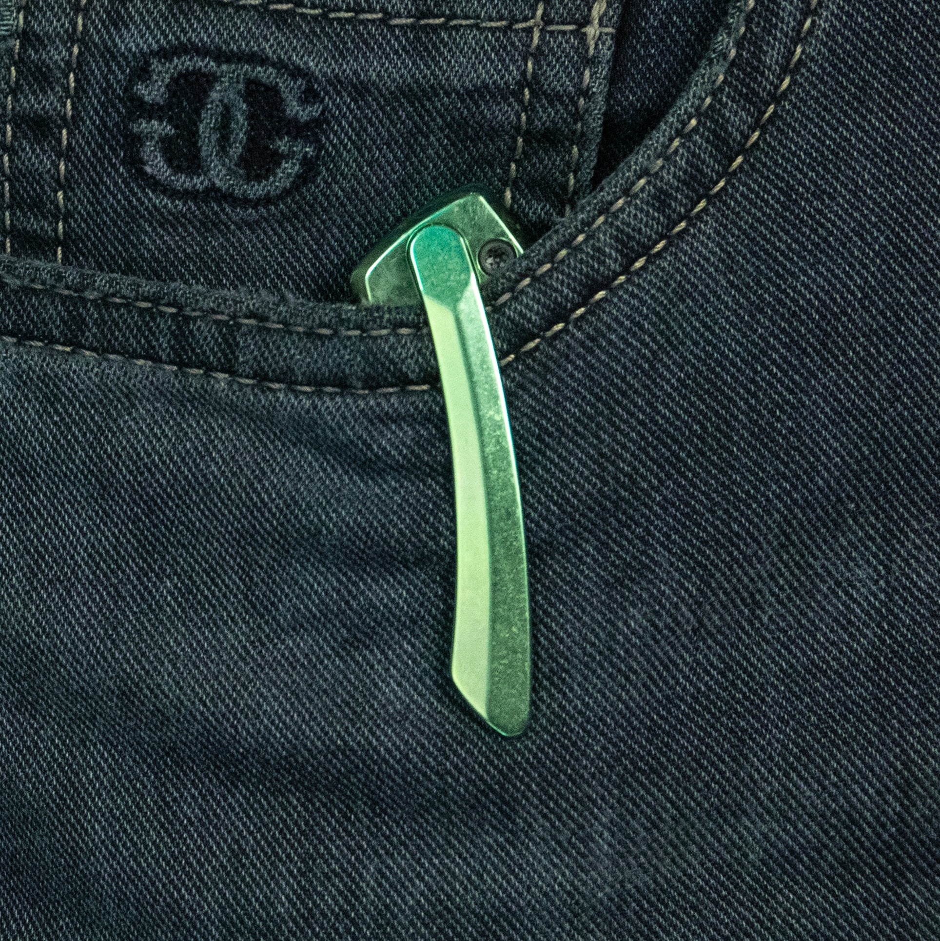 KB Trillium Folding Knife Green Ano Crystal Ti Handle 3.11'' DLC Belt Satin M390 Blade KB326D