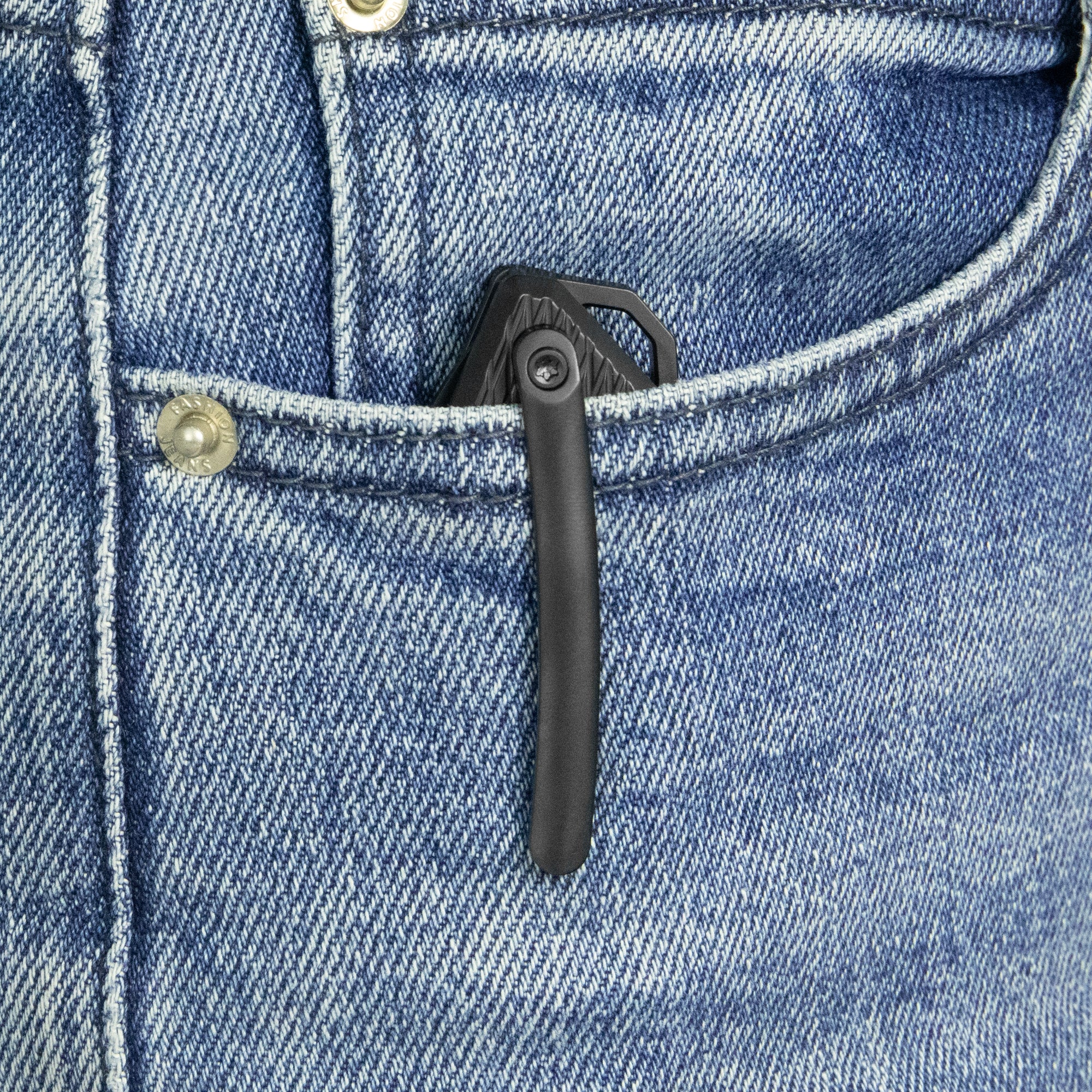 KB Vagrant Folding Knife Regular DLC Titanium Handle 3.15" Regular DLC M390 Blade KB284L