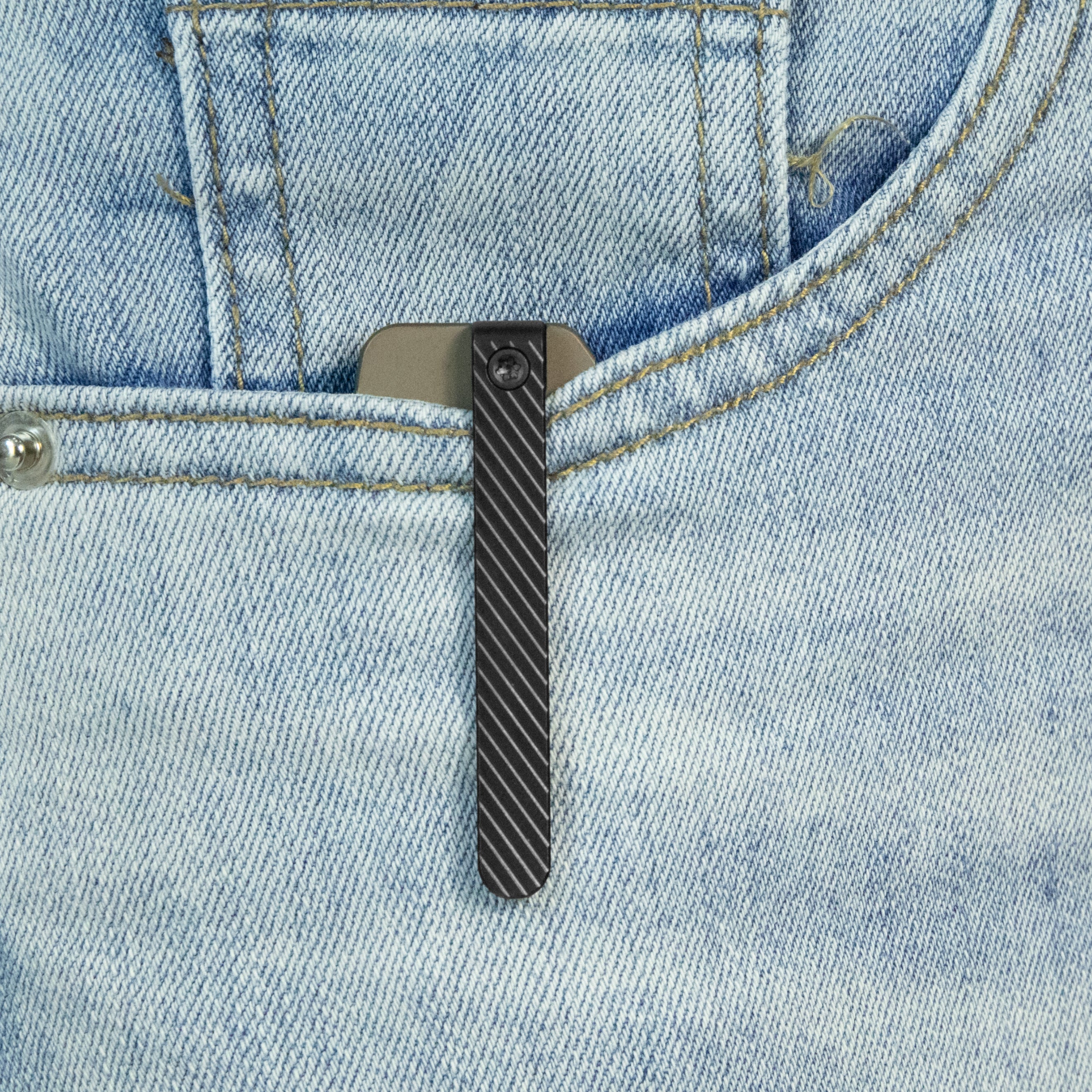 KB Zephyr Tactical Folding Knife Bronze Ano Integral Titanium Handle 4.65" Regular DLC M390 KB470B