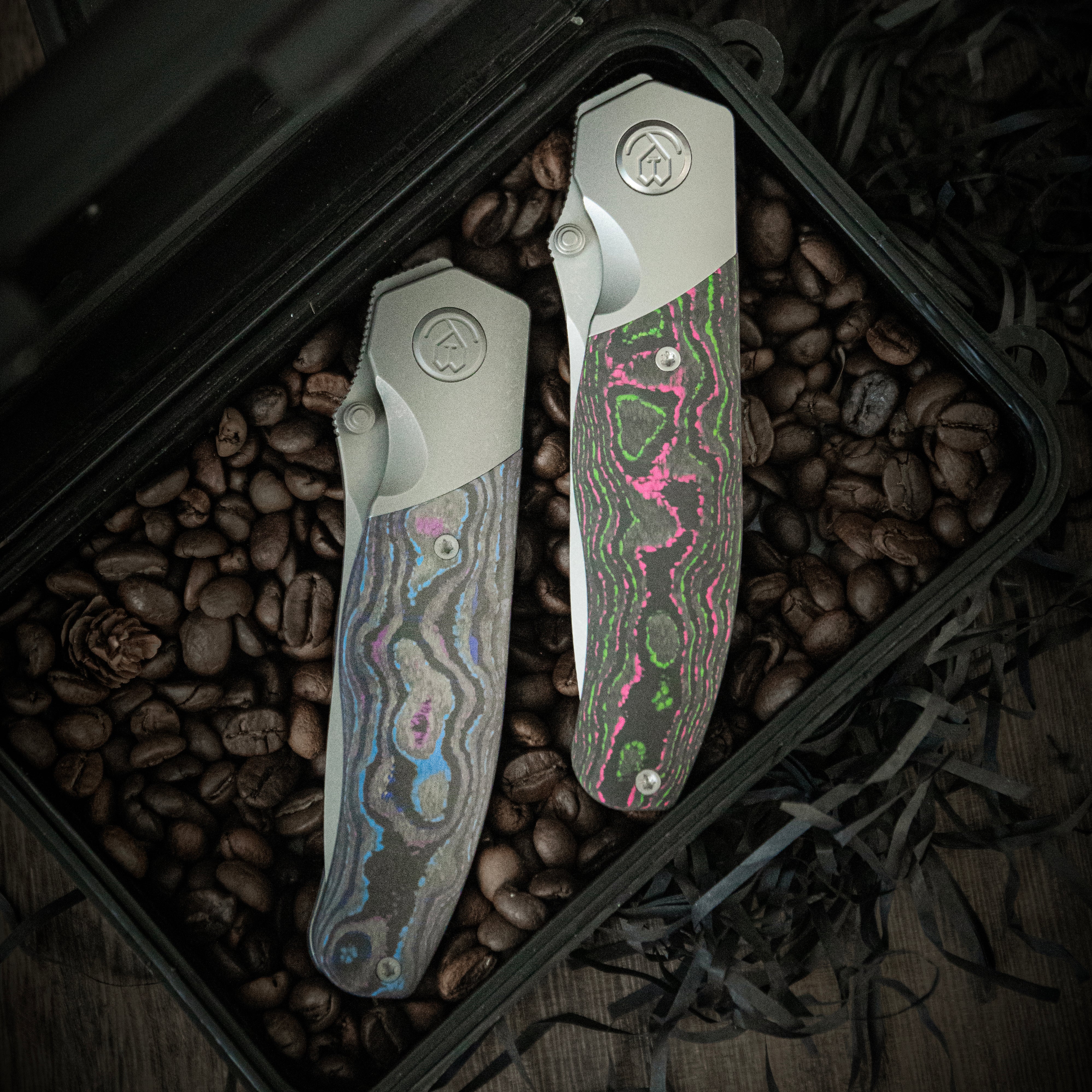 KB Velvet Snake Folding Knife Darkwash Titanium Bolster & CF inlay Handle 3.35'' Darkwash M390 Blade KB266B