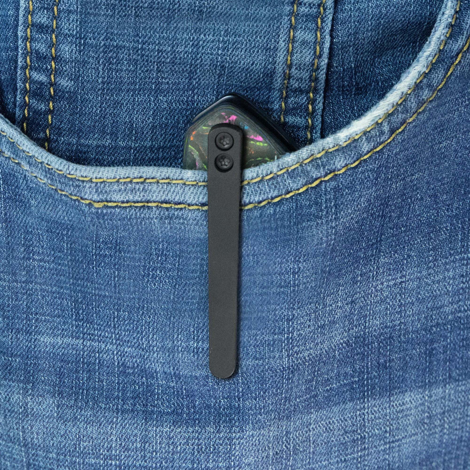 KB Thalia Pocket Folding Knife 80's Camo Carbon Handle 3.27'' Black PVD Stonewashing M390 Blade KB331A