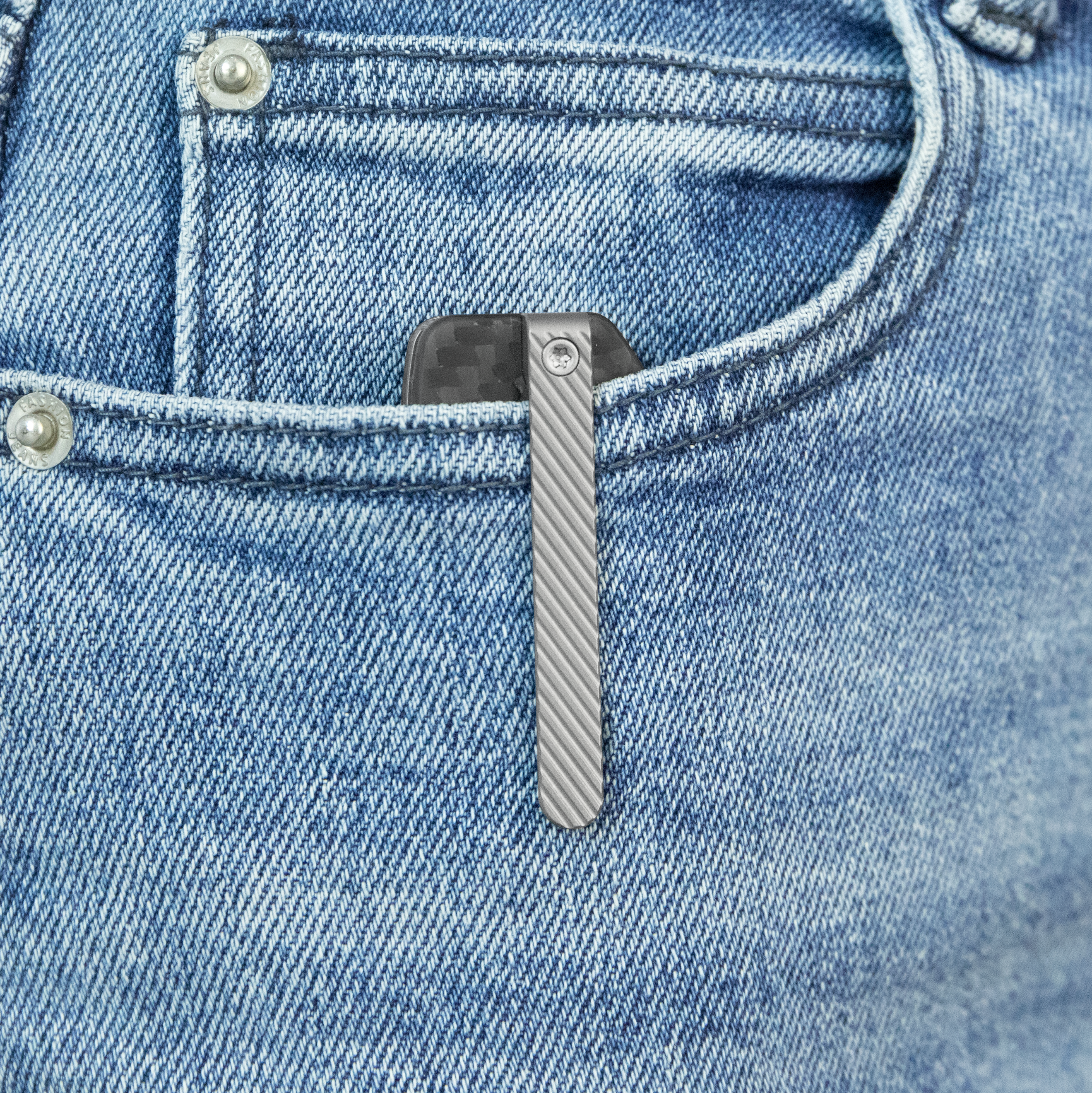 KB Zephyr Folding Pocket Knife Gray Titanium with Wave CF Inlay 4.65" Silver Beadblast M390 KB431A